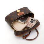 Saianna structured square shoulder crossbody bag - Image 6