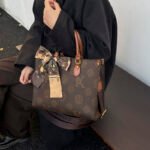 Saianna high-end designer fashion women's bag versatile travel tote bag - Image 3